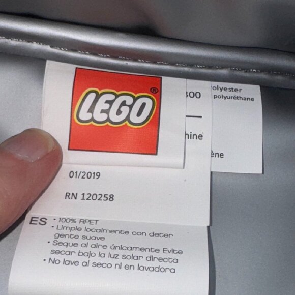 Classic LEGO® Brick Lunch Bag Green New Never Used - Picture 8 of 9